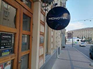 Капсульные отели Monotel Maidan Киев-4