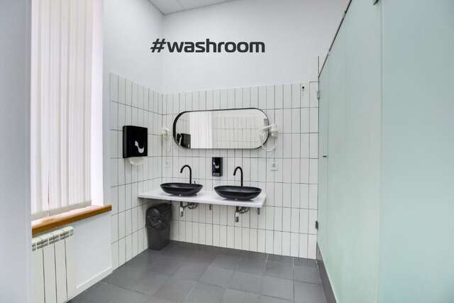 Капсульные отели Monotel Maidan Киев-25